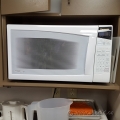 Panasonic Inverter White1350W 1.2 cu ft Microwave